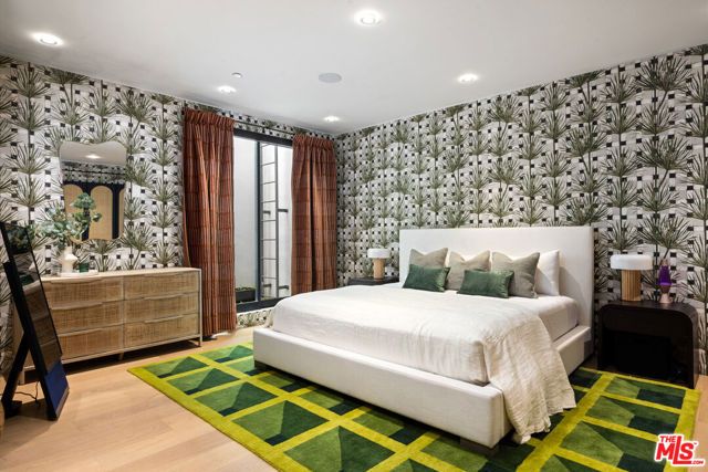 1488 Rising Glen Road, Los Angeles, CA 90069