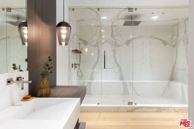 1488 Rising Glen Road, Los Angeles, CA 90069