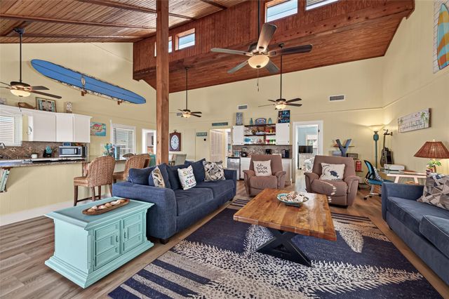 21818 Matagorda Drive, Galveston, TX 77554