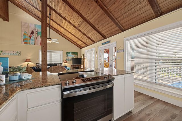 21818 Matagorda Drive, Galveston, TX 77554