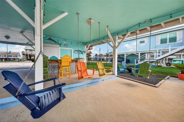 21818 Matagorda Drive, Galveston, TX 77554