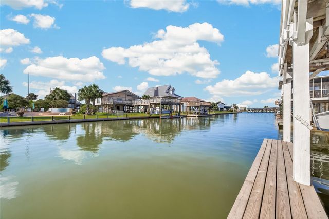 21818 Matagorda Drive, Galveston, TX 77554
