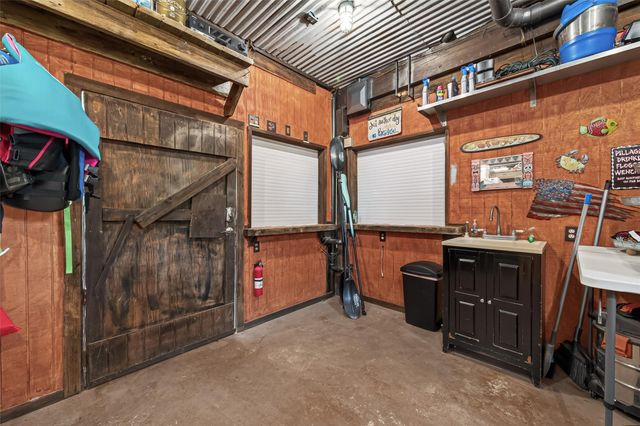 21818 Matagorda Drive, Galveston, TX 77554