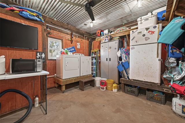 21818 Matagorda Drive, Galveston, TX 77554