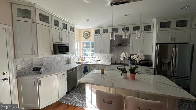 21355 FERNBROOK CT, Broadlands, VA 20148