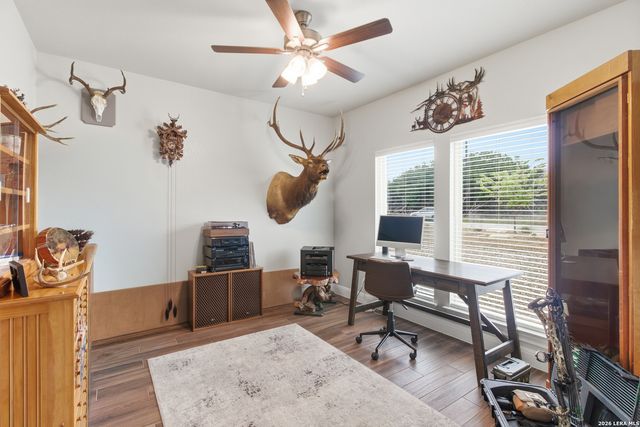 326 PARK RD, Bandera, TX 78003