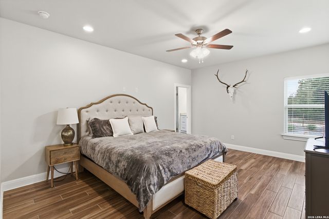 326 PARK RD, Bandera, TX 78003