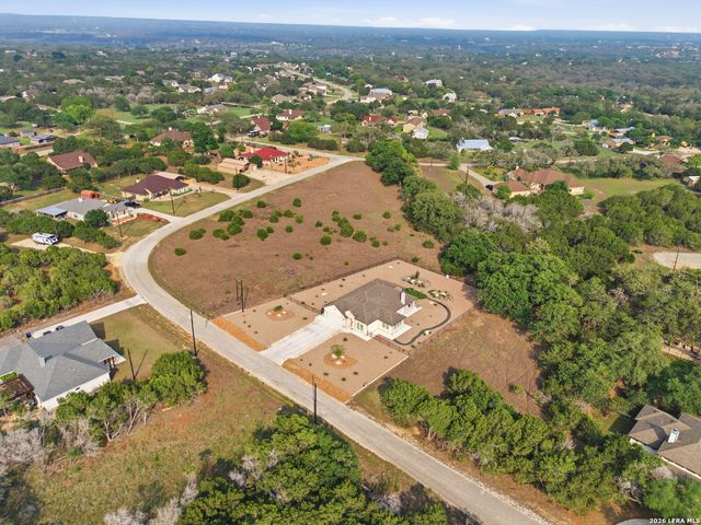 326 PARK RD, Bandera, TX 78003