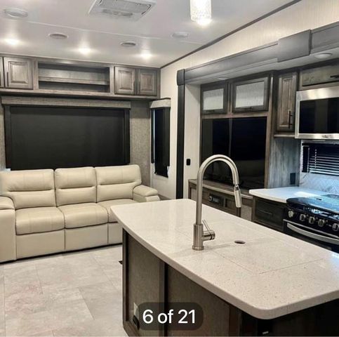 950 Clara Street, Crystal Beach, TX 77650