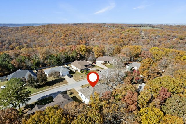 150 Alysse Ln, Hollister, MO 65672