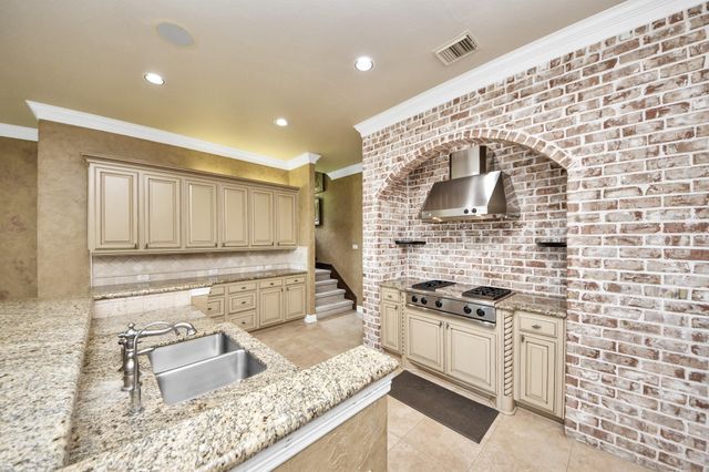 3727 Lakeridge Canyon Drive, Sugar Land, TX 77498