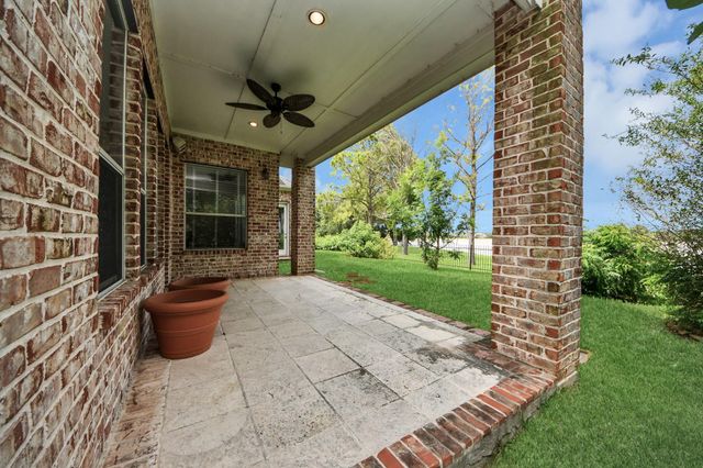 3727 Lakeridge Canyon Drive, Sugar Land, TX 77498