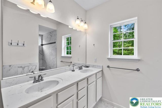 174 Corktree Road, Polk Twp, PA 18058