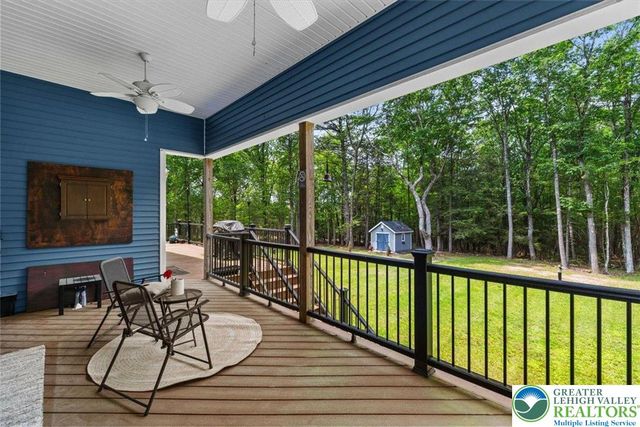 174 Corktree Road, Polk Twp, PA 18058