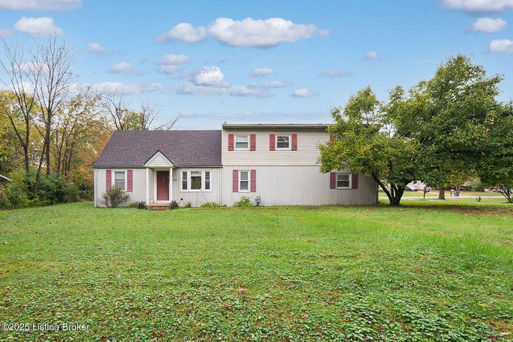 7700 Rosemary Ln, Louisville, KY 40214