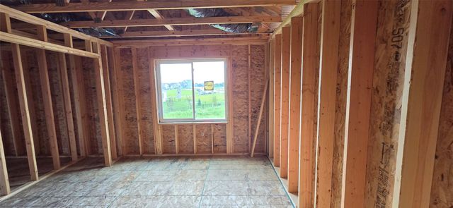 3818 NW Reinhart Drive, Ankeny, IA 50023