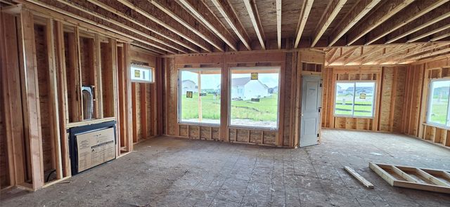 3818 NW Reinhart Drive, Ankeny, IA 50023