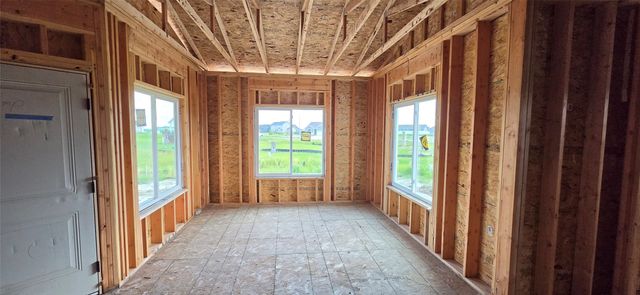 3818 NW Reinhart Drive, Ankeny, IA 50023