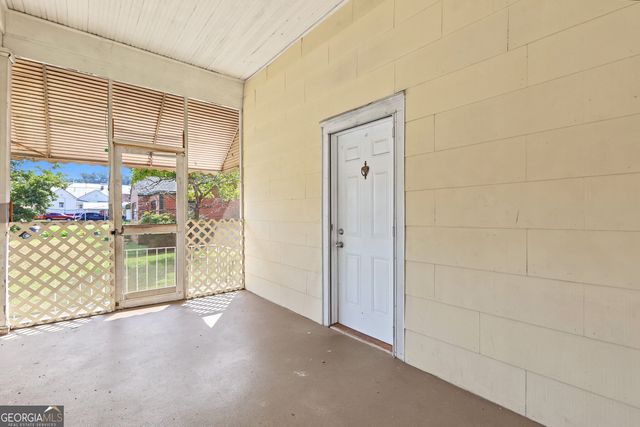 7 Georgia Avenue, Hampton, GA 30228