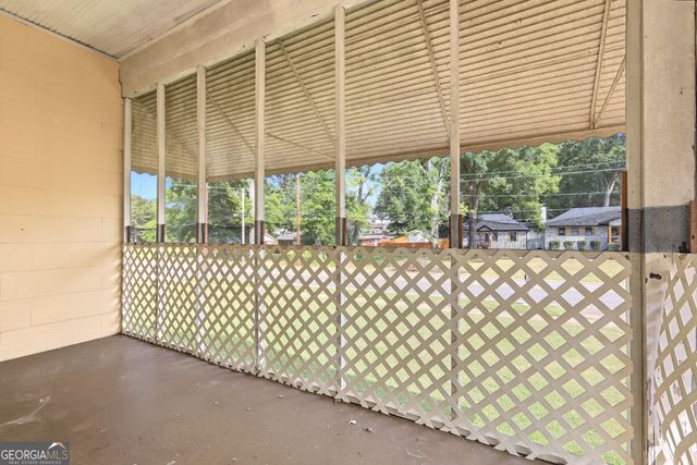 7 Georgia Avenue, Hampton, GA 30228