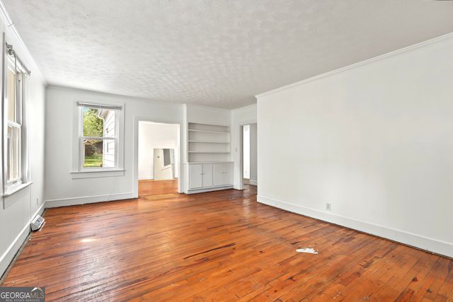 7 Georgia Avenue, Hampton, GA 30228