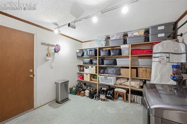 14 E Old Broadmoor Road, Colorado Springs, CO 80906