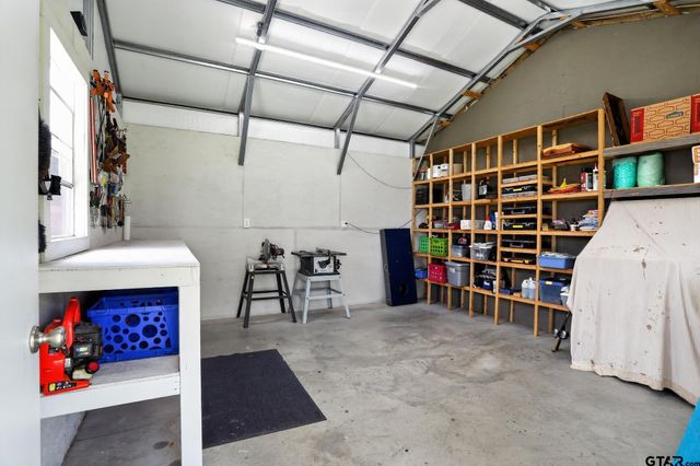 20905 Sweet Bay, Lindale, TX 75771
