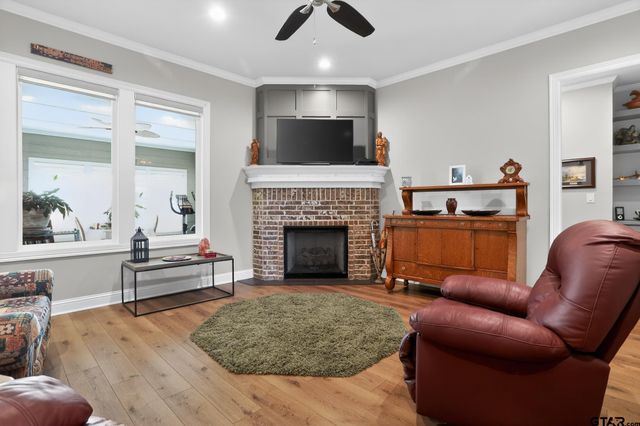 20905 Sweet Bay, Lindale, TX 75771