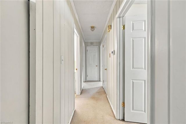 423 Bradley Road, Winston-salem, NC 27107