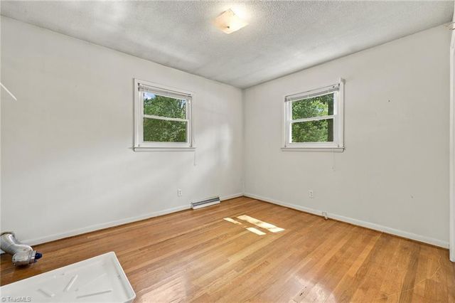 423 Bradley Road, Winston-salem, NC 27107