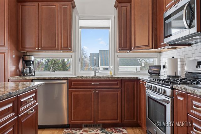 2292 Palm Dale Drive Sw, City Of Wyoming, MI 49519