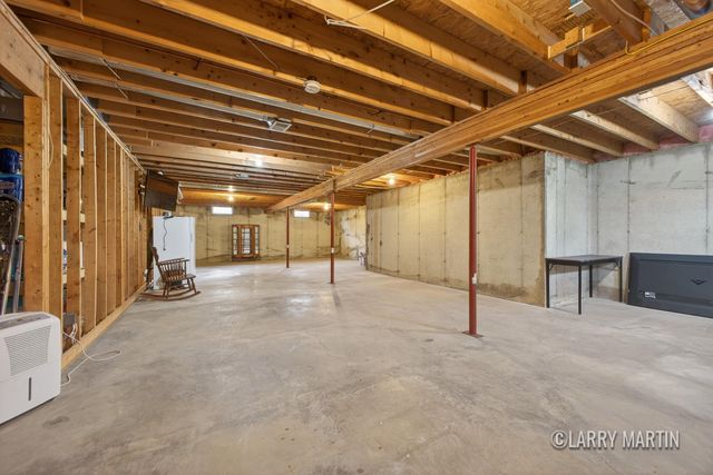 2292 Palm Dale Drive Sw, City Of Wyoming, MI 49519