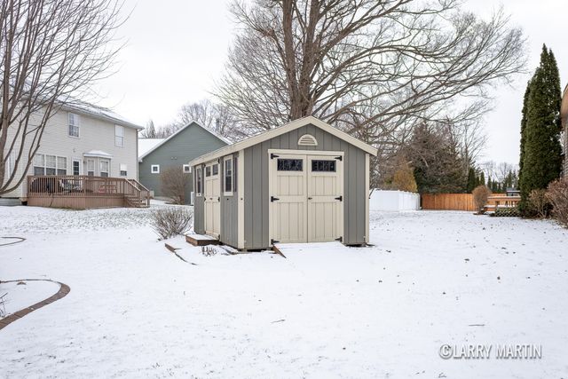 2292 Palm Dale Drive Sw, City Of Wyoming, MI 49519