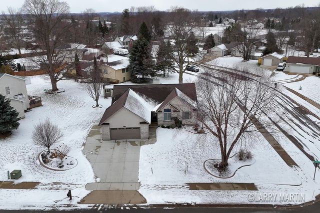 2292 Palm Dale Drive Sw, City Of Wyoming, MI 49519