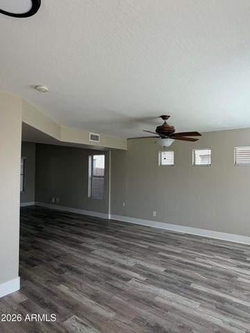 1719 W APPALOOSA Way, San Tan Valley, AZ 85144