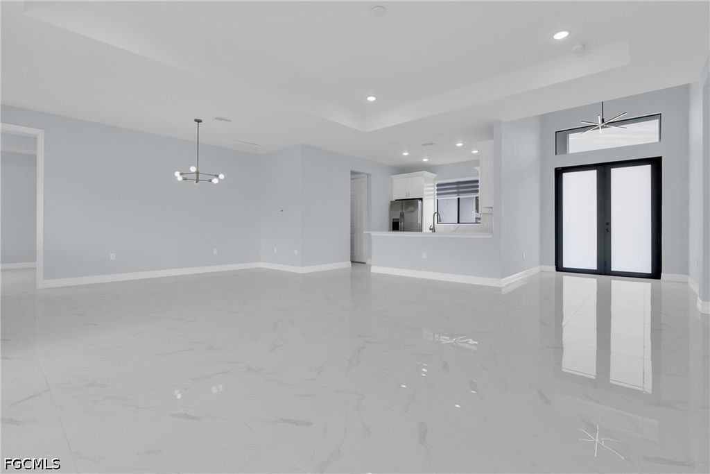 Image 13 of property listing at 627 NW 2nd TER, Cape Coral, FL 33993
