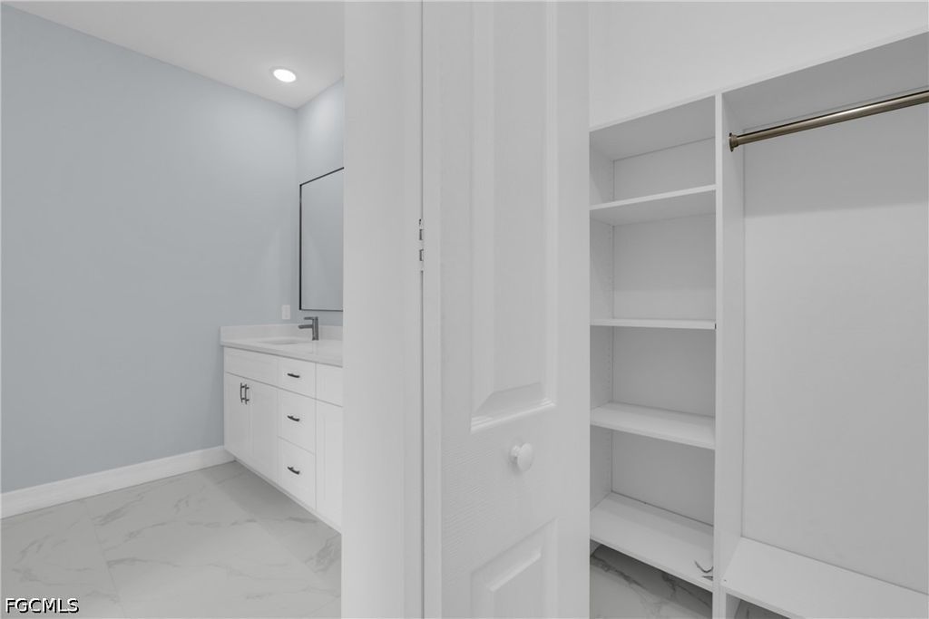 Image 19 of property listing at 627 NW 2nd TER, Cape Coral, FL 33993