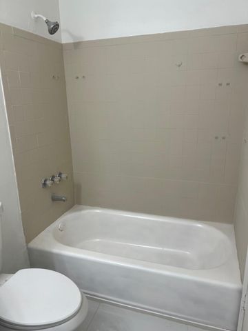 17922 NW 40th Court 17922, Miami Gardens, FL 33055