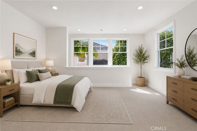30 Long Bay, Newport Beach, CA 92660
