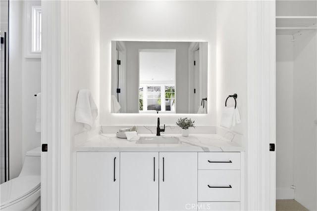 30 Long Bay, Newport Beach, CA 92660