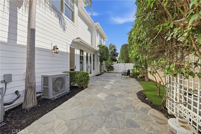 30 Long Bay, Newport Beach, CA 92660
