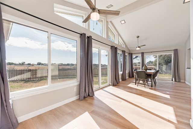 1954 Rambling Ridge Lane, Carrollton, TX 75007