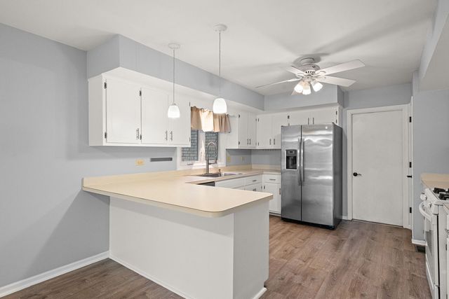 7617 W 158th Court, Orland Park, IL 60462