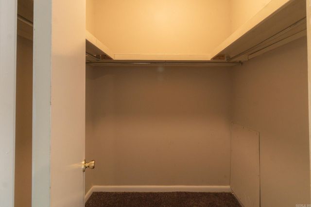 2300 Biltmore Cove, Jonesboro, AR 72404