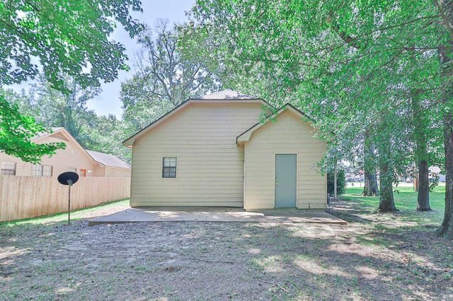 2300 Biltmore Cove, Jonesboro, AR 72404