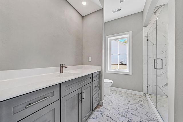 1120 Monterey RD, Roanoke, VA 24019