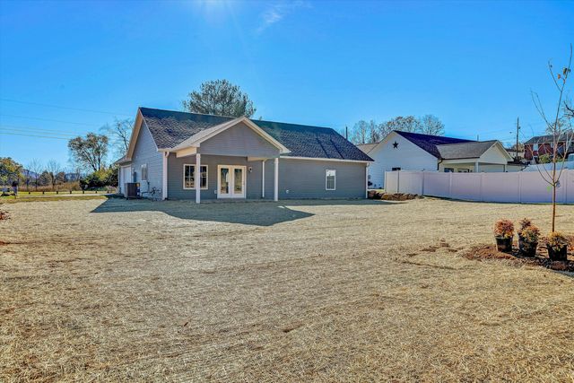 1120 Monterey RD, Roanoke, VA 24019