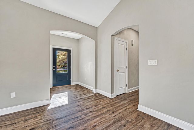 1120 Monterey RD, Roanoke, VA 24019