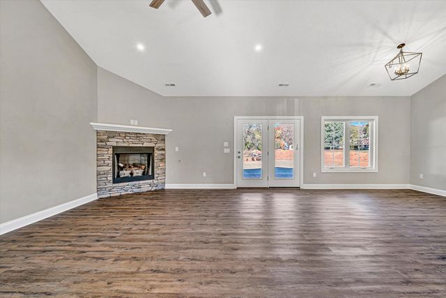 1120 Monterey RD, Roanoke, VA 24019