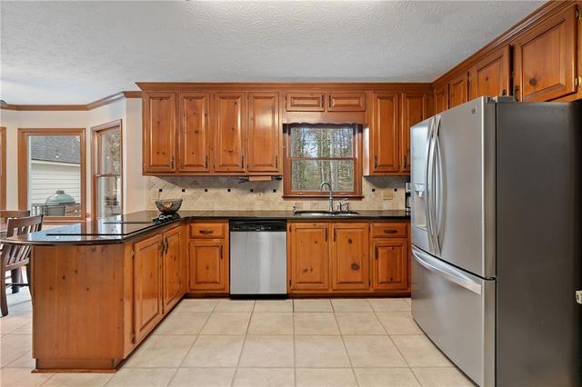 3033 Coach Lane, Marietta, GA 30062